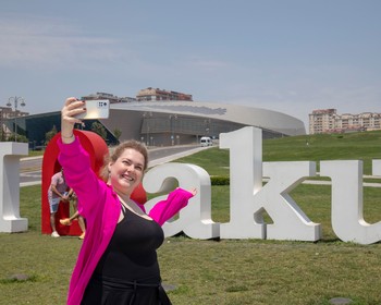 Старый Баку, Центр Гейдара Алиева и Нагорный парк