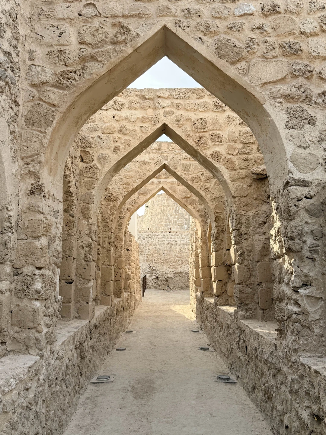 Девочки Гульжан и Зульфия огромные умницы! Очень содержательное повествование от Гульжан и полный севрис от Зульфии