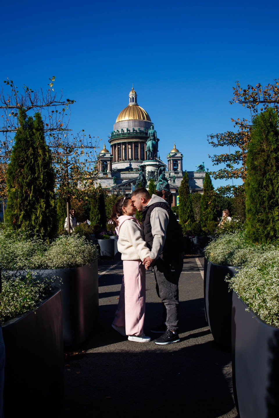 15-минутная фотосессия в лучших локациях Петербурга (Алина)
