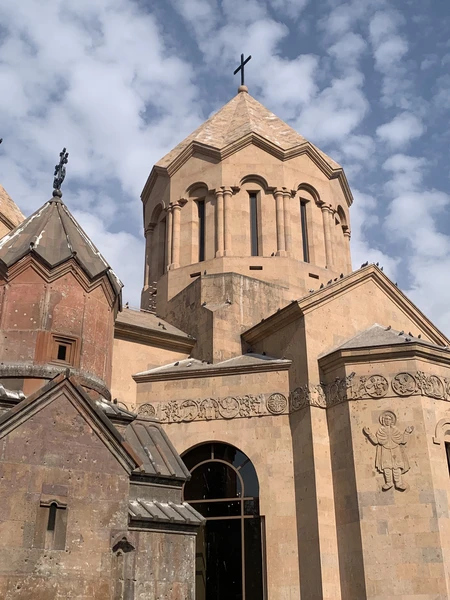 Все грани Еревана: путешествие во времени (Дарья)