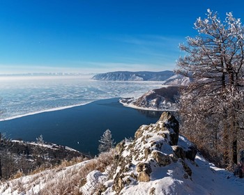 Листвянка: Музей Байкала и Камень Черского