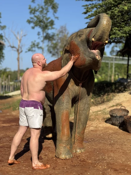 Внимательно читайте описание. С некоторых отдаленных мест нет трансфера. Предлагают другие варианты но это уже после