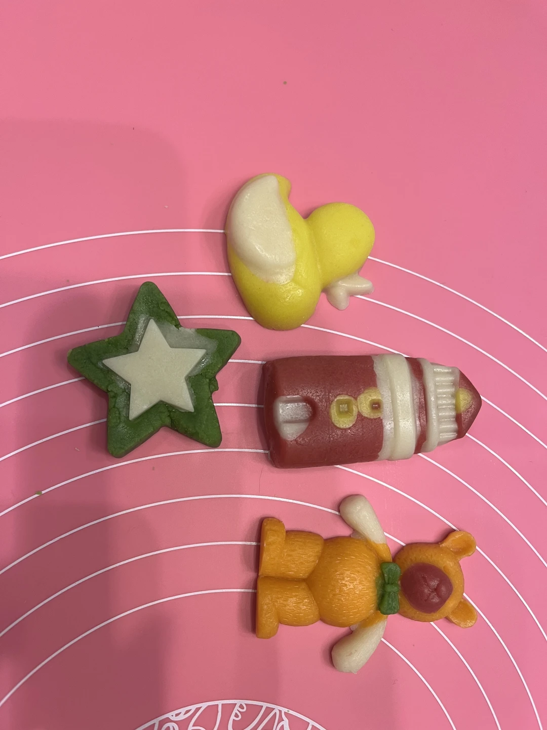 Мастер-класс по лепке из марципана в Калининграде (Велина)