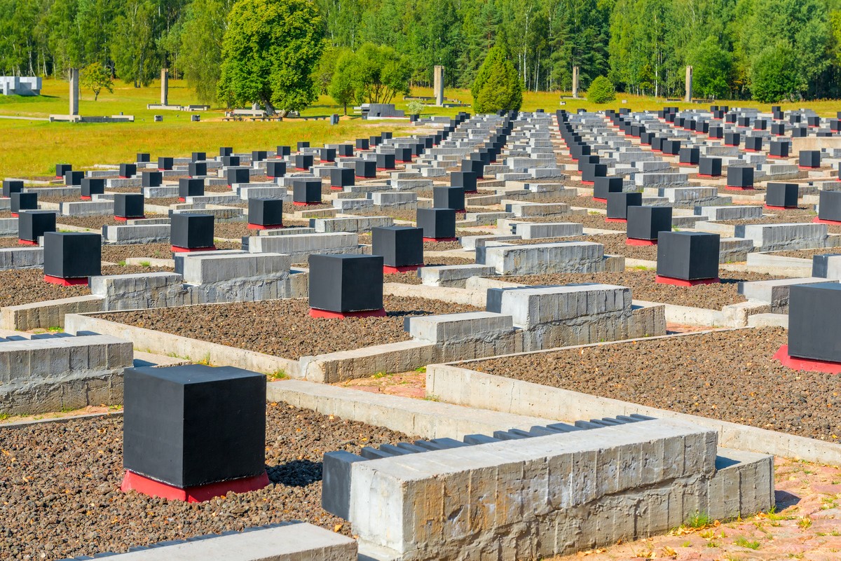 Главное изображение экскурсии - Хатынь и Курган Славы — групповая экскурсия с посещением музея
