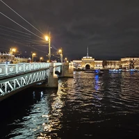 Фото отзыва 3: экскурсия "Петербург после заката и разводные мосты"