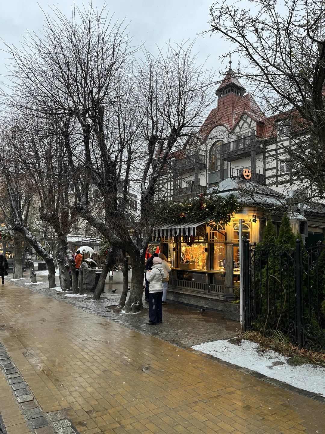 Классная экскурсия. Достаточно свободного времени, чтобы насладиться природой, видами, поделать фотографии. Артём интересный рассказчик, хорошо знает