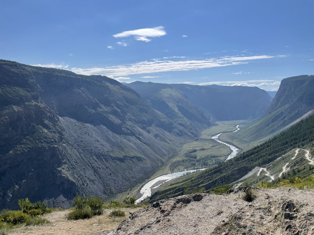 Путешествие длилось четыре дня, за которые мы побывали в интересных и живописных местах Алтая. Тур рассчитан