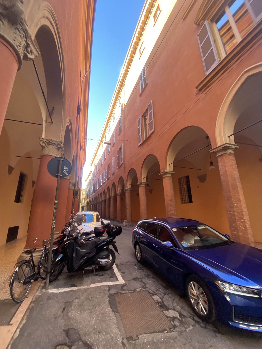 Живая старина многоликой Болоньи (Олег)