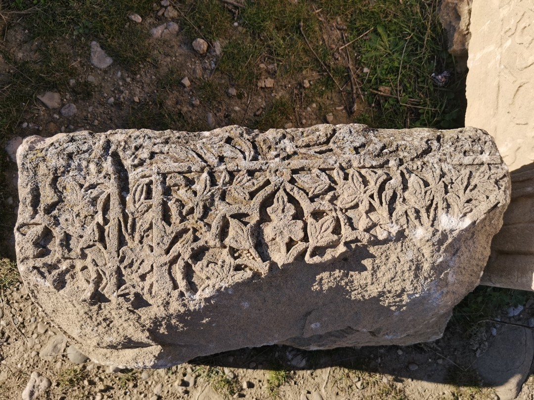 Очень понравилась экскурсия! Классный маршрут, такой только был у гида Октая. Октай воспитанный приятный молодой человек,