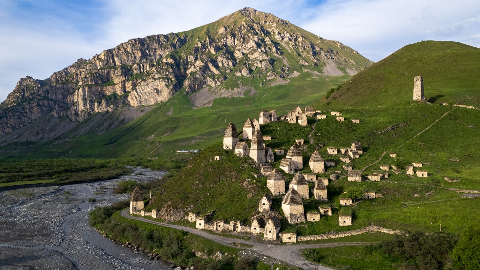 Лучшие места Северной Осетии + прогулка на сапбордах