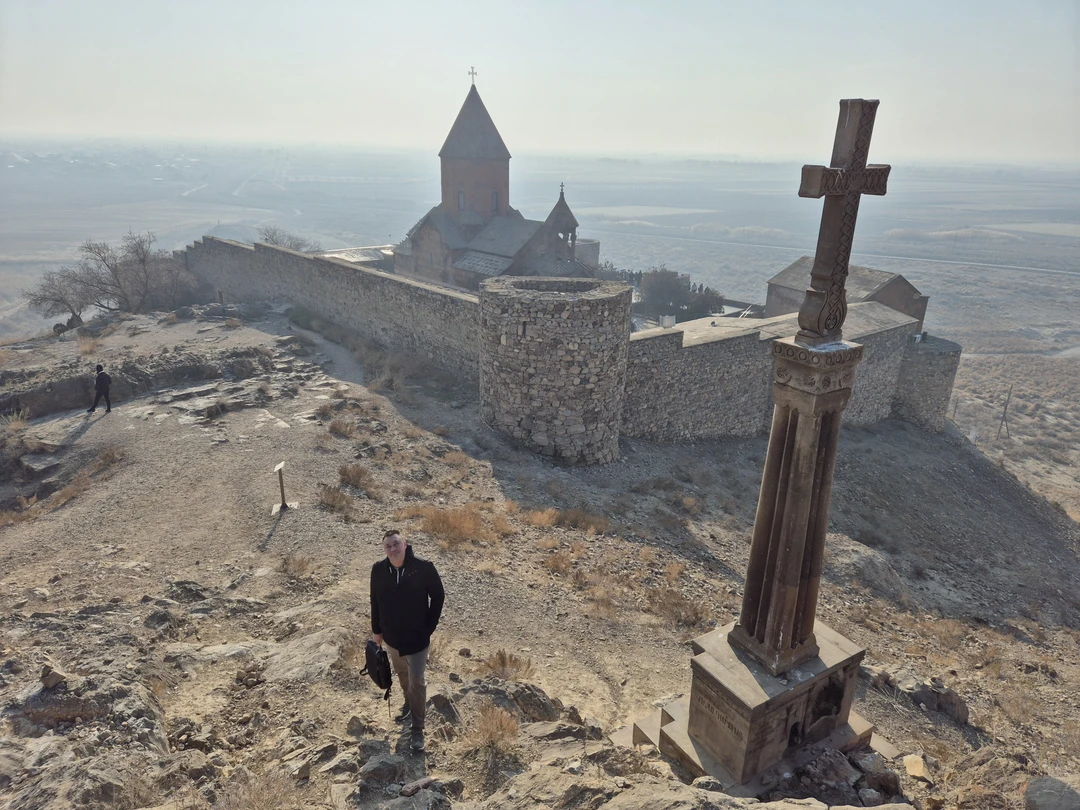 Интересная и насыщенная экскурсия, которая позволяет погиузиться и в историю Армении и в современные реалии.