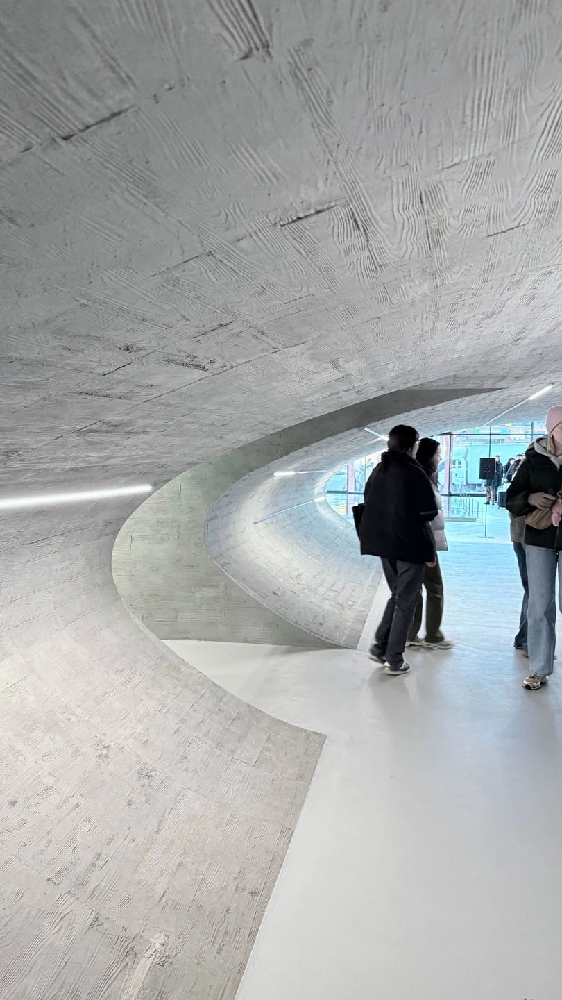 Если вы уже посмотрели основные достопримечательности и вам интересно что-то новое, технологичное и не банальное. Если