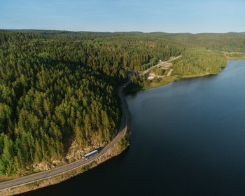 Водопады, гранат и геологическая экскурсия