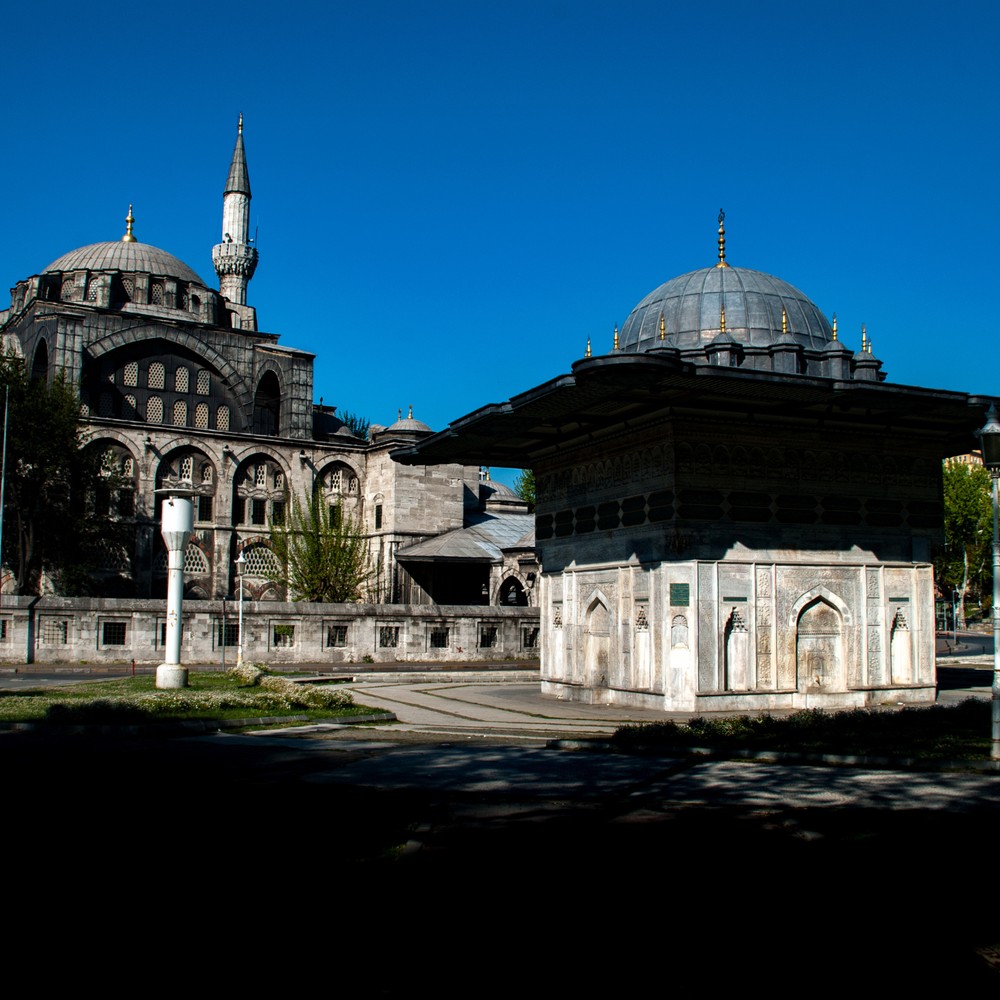 Маленькая обзорная экскурсия по большому городу Стамбулу (7/11)