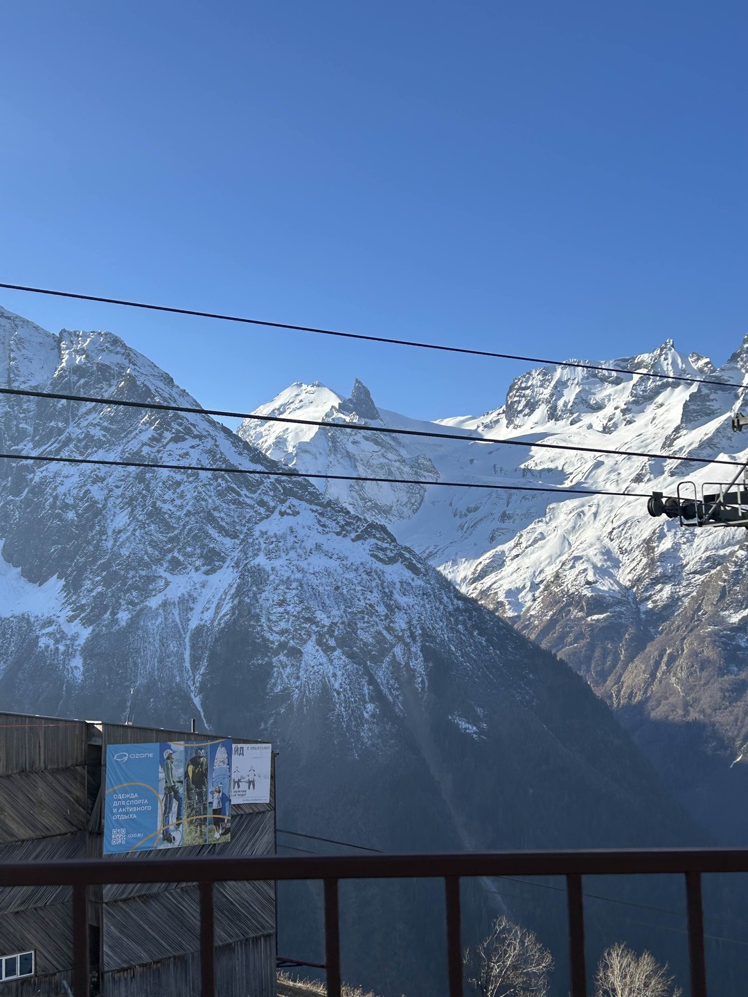 Поездка очень понравилась)) у нас был гид Темирлан, очень хорошо и интересно рассказывает всю информацию, заскучать