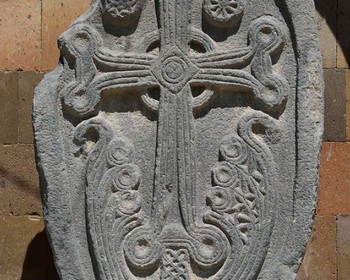 Эчмиадзин, Рипсимэ и прибытие в Лори