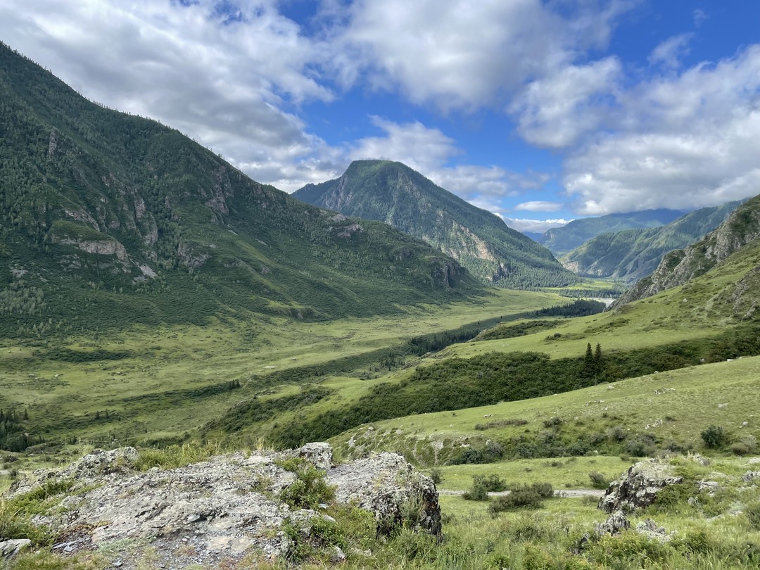 Путешествие длилось четыре дня, за которые мы побывали в интересных и живописных местах Алтая. Тур рассчитан