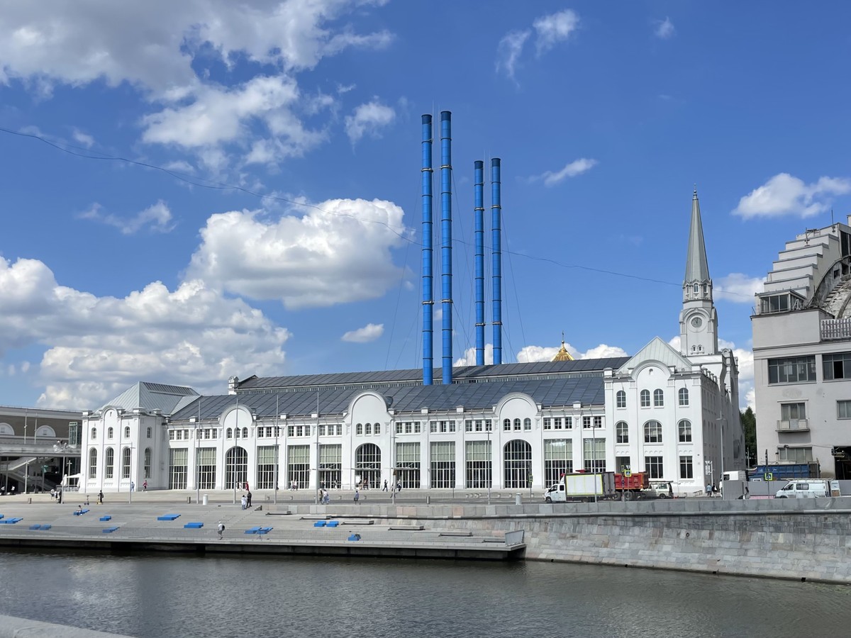 Остров Балчуг: мосты, цари и предприниматели (мини-группа) (2/13)