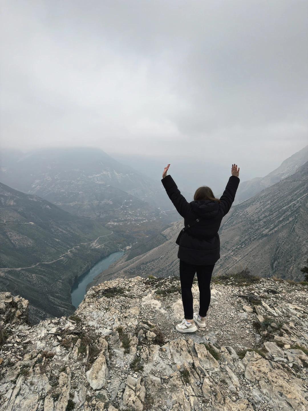 Экскурсия превзошла все наши ожидания! Она была очень интересной и насыщенной полезной информацией. Михаил — прекрасный