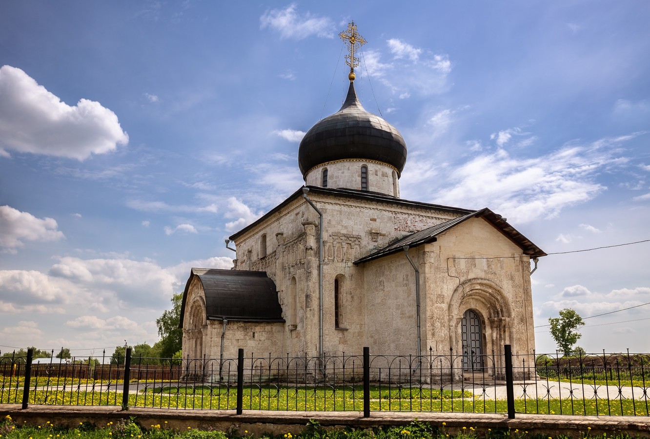 Юрьев-Польский — белокаменный шедевр Золотого кольца