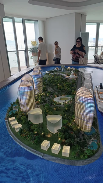 я полностью довольна экскурсией и тем, как все было организовано. Андрей хороший гид, рекомендую))