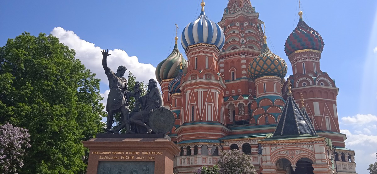 Фото Красная площадь: было — стало (в мини-группе)