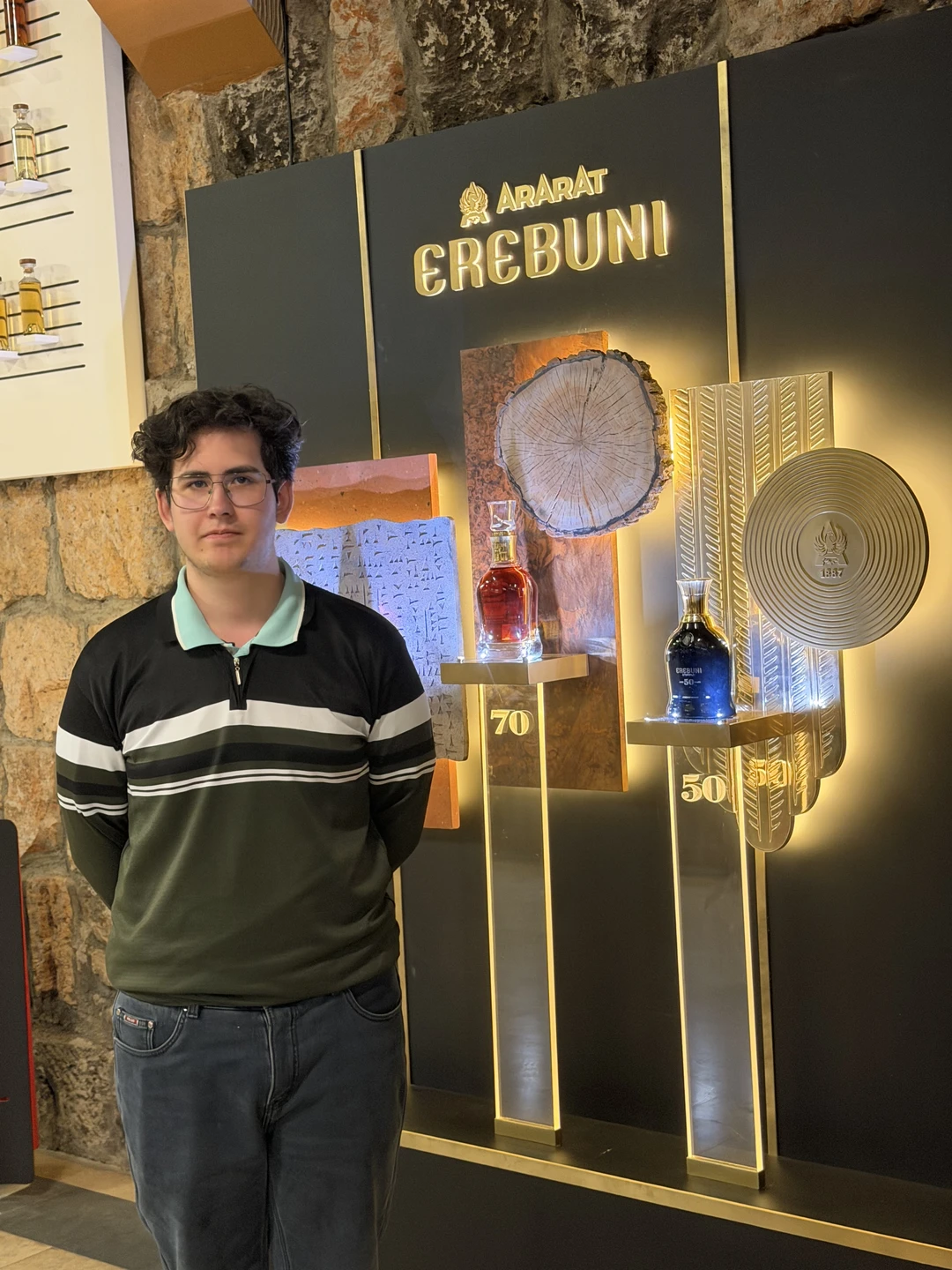 Всегда приезжая куда либо, стараемся взять экскурсии, чтобы познакомиться со страной, или просто городом, проникнуться душой