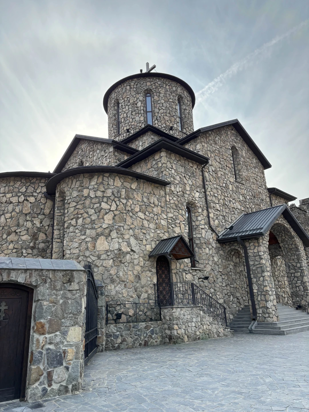 Это восторг! Если бы можно было поставить 10 баллов, я бы это сделала. Северная Осетия однозначно