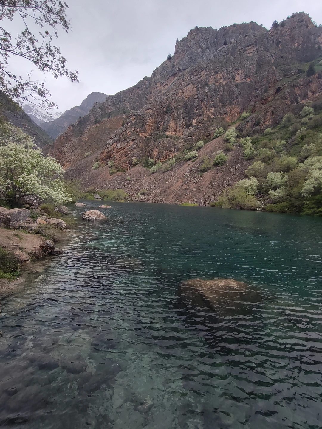Хочу поблагодарить Седова Александра за незабываемые впечатления! Экскурсия действительно того стоит, особенно с таким гидом. Весёлый,