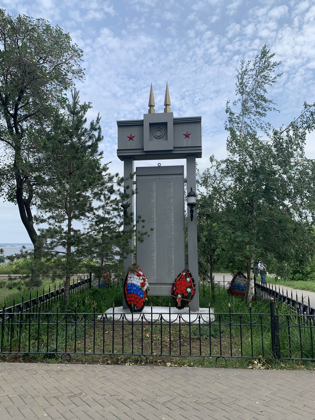 Экскурсия очень понравилась. Если получится приехать снова, то не исключаю возможности повторно посетить Свияжск и Раиф.
