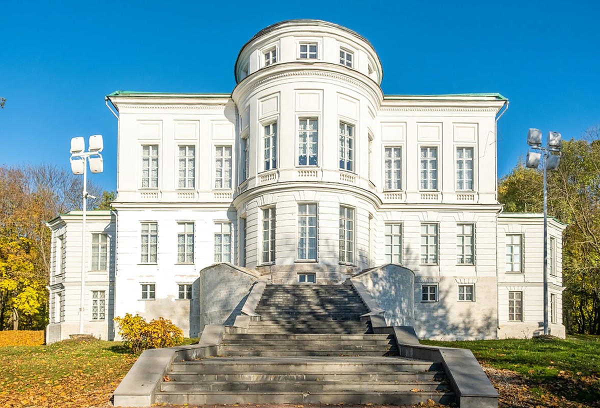Из Тулы - в Богородицкий дворец-музей и на экоферму