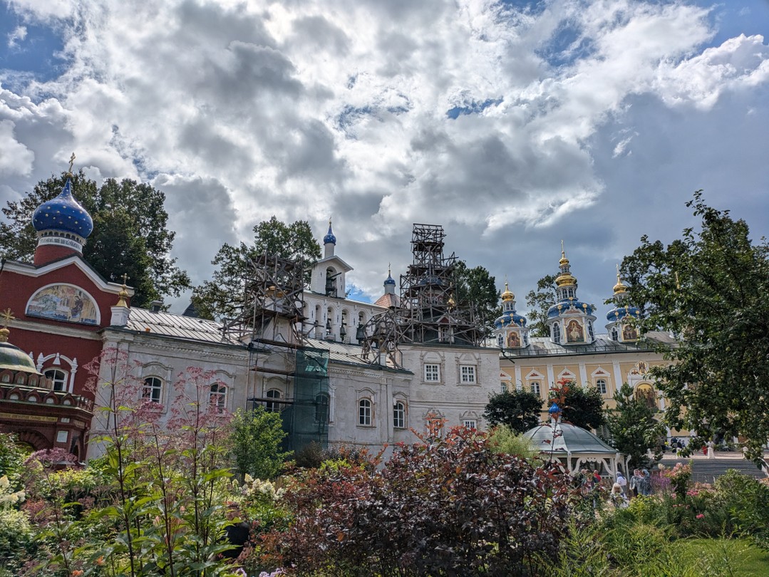 Псков, Изборск и Печоры: групповая авто-пешеходная экскурсия (Александра)