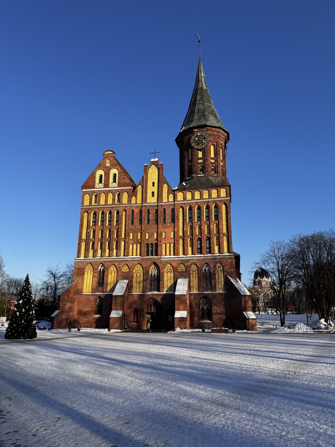 Всем рекомендую! Очень рада, что открыла для себя этот опыт (трансфер + экскурсия), с первого дня