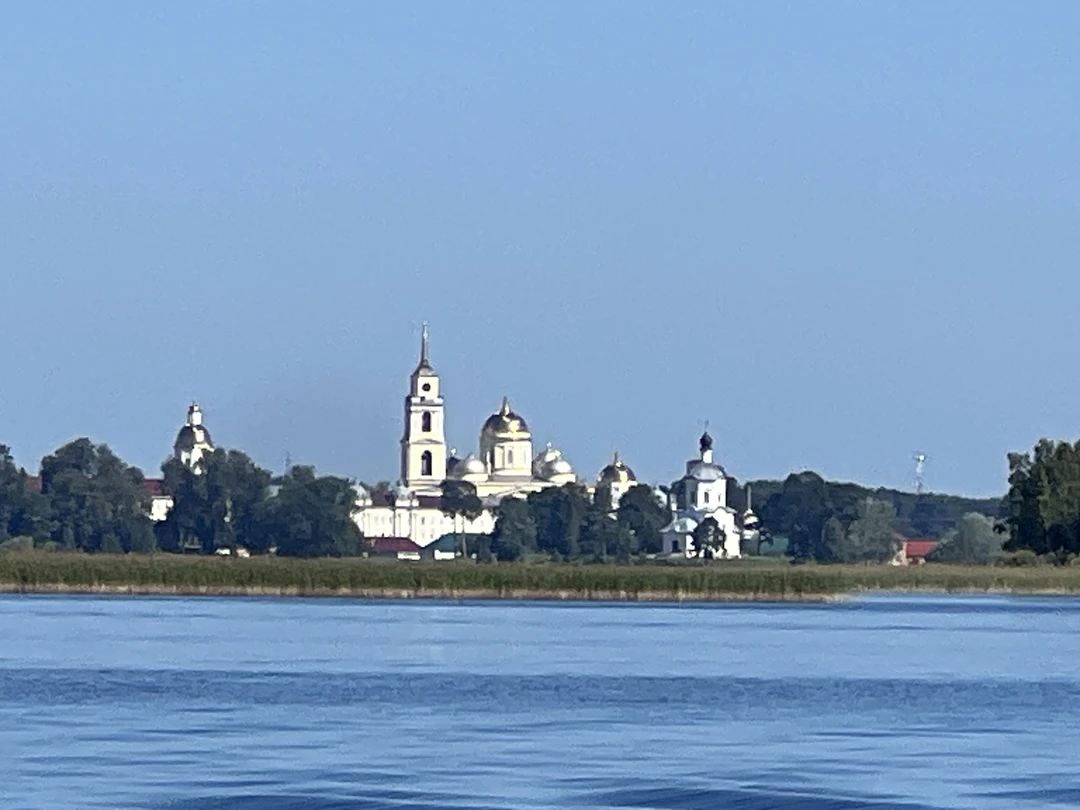 Поездка с вами на Селигер позволила многому удивиться, многим восхититься и многое переосмыслить. Это способствовало личной
