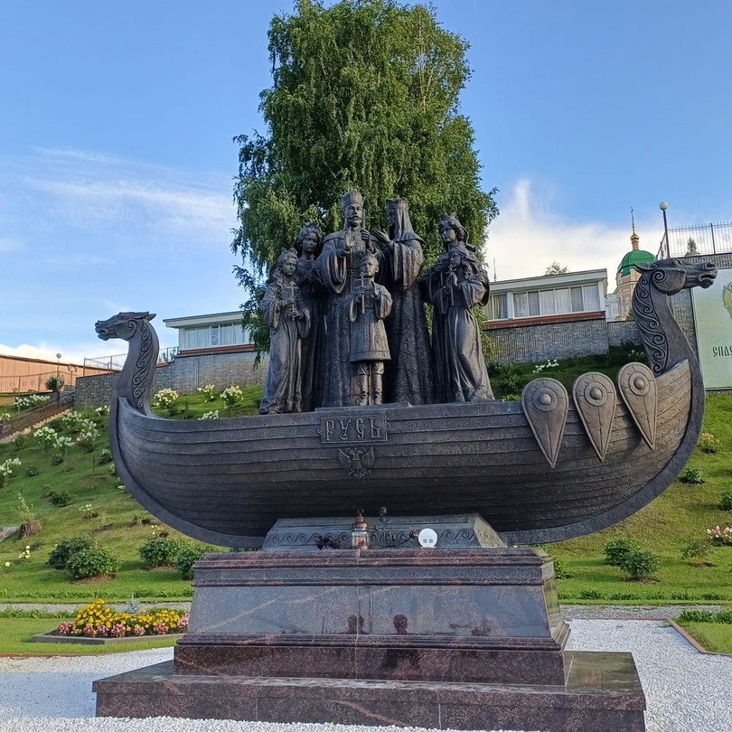 Автомобильная экспресс-экскурсия по Тюмени (Ольга)