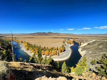 Водопад Улаан-Цутгалан и горячие источники