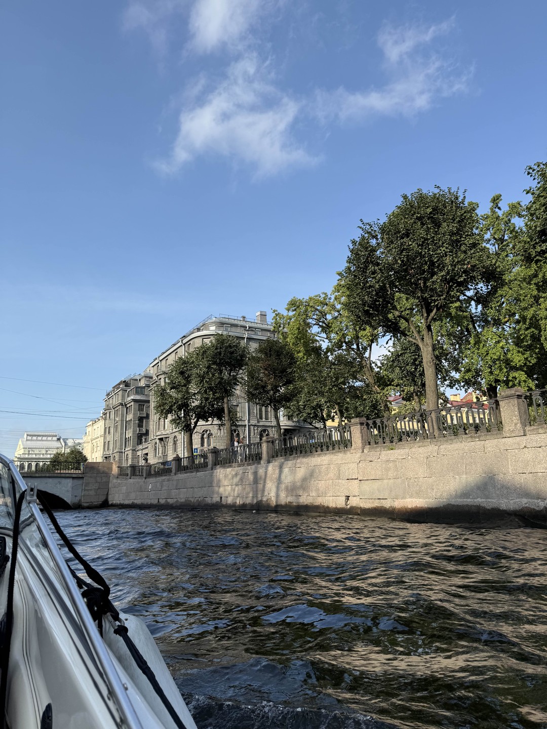 Петербург как на ладони: прогулка по рекам и каналам на катере «Сиеста» (Екатерина)