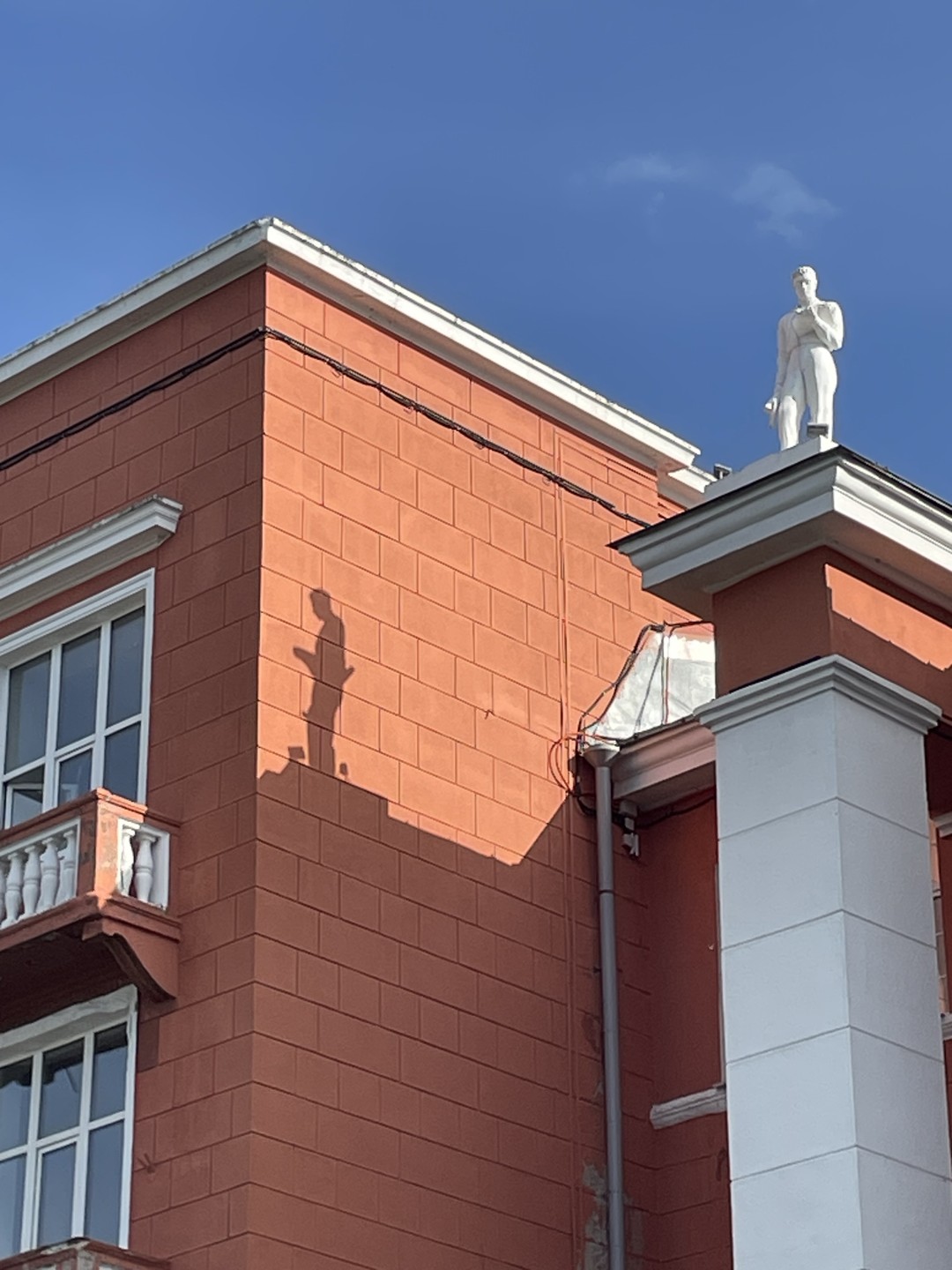 Были на двух маршрутах с Ольгой Германовной. Очень понравилось. Так понятно вещает. Столько всего нового узнали