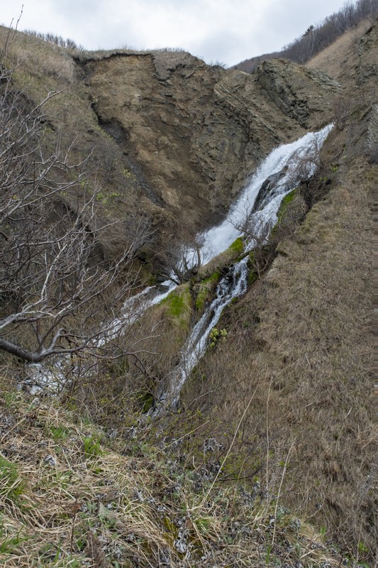 К мысу Слепиковского на джипах: маяк, водопад, сивучи