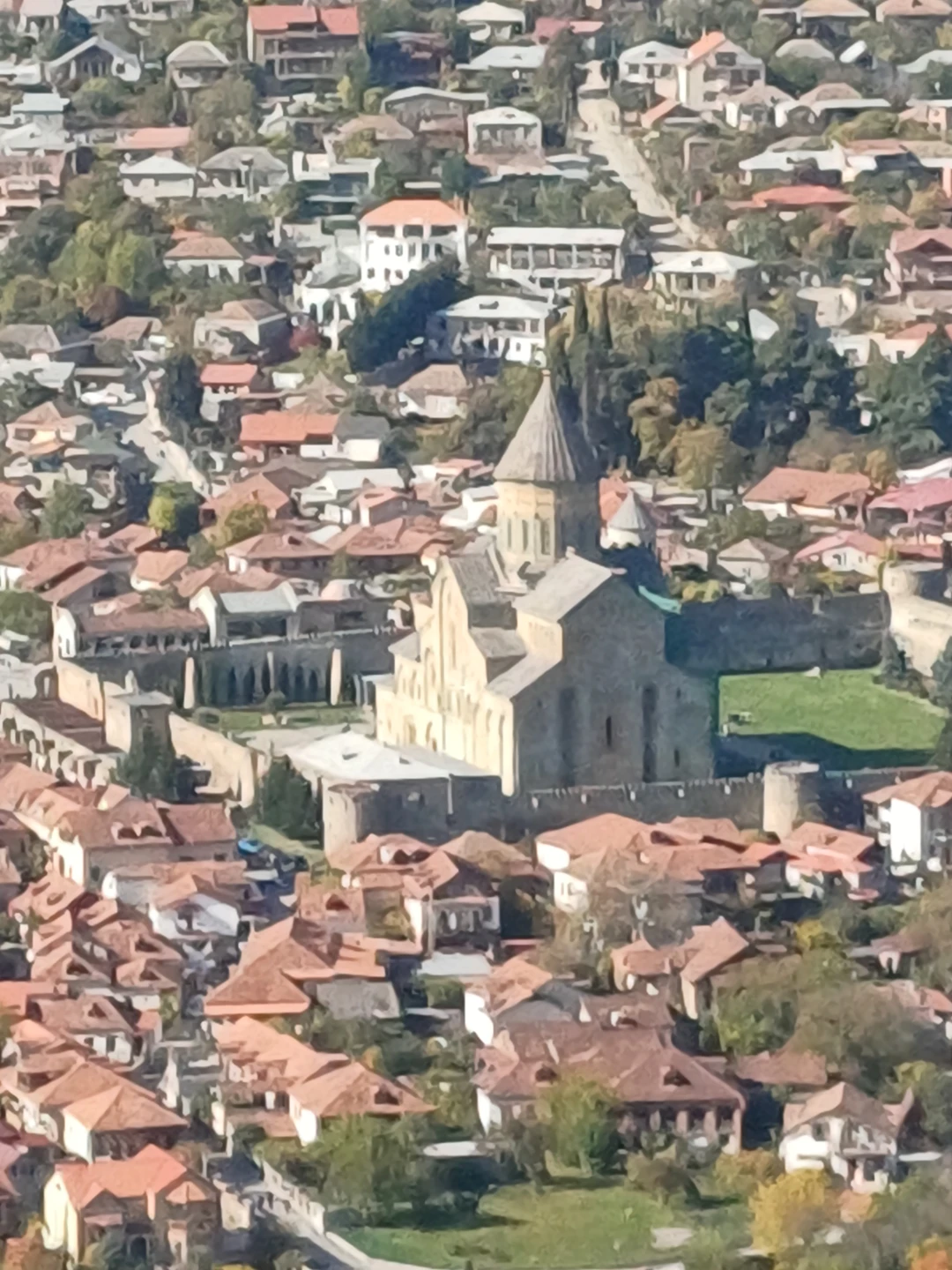 Ездили на экскурсию небольшой группой с гидом Ревазом