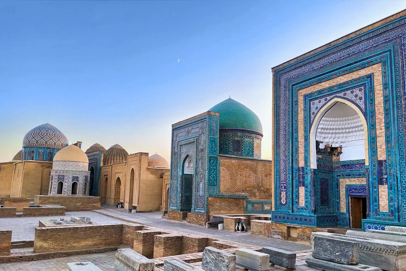 Новый год в сердце Востока: Хива, Бухара и Самарканд, тур по главным локациям с праздничным ужином