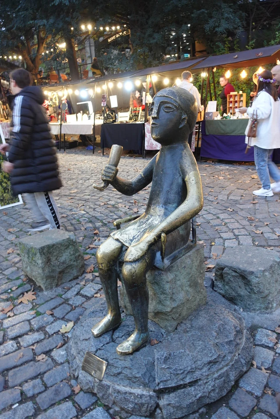 Отличный, приветливый и очень дружелюбный гид Малхаз. Чувствуется что любит и знает свой город