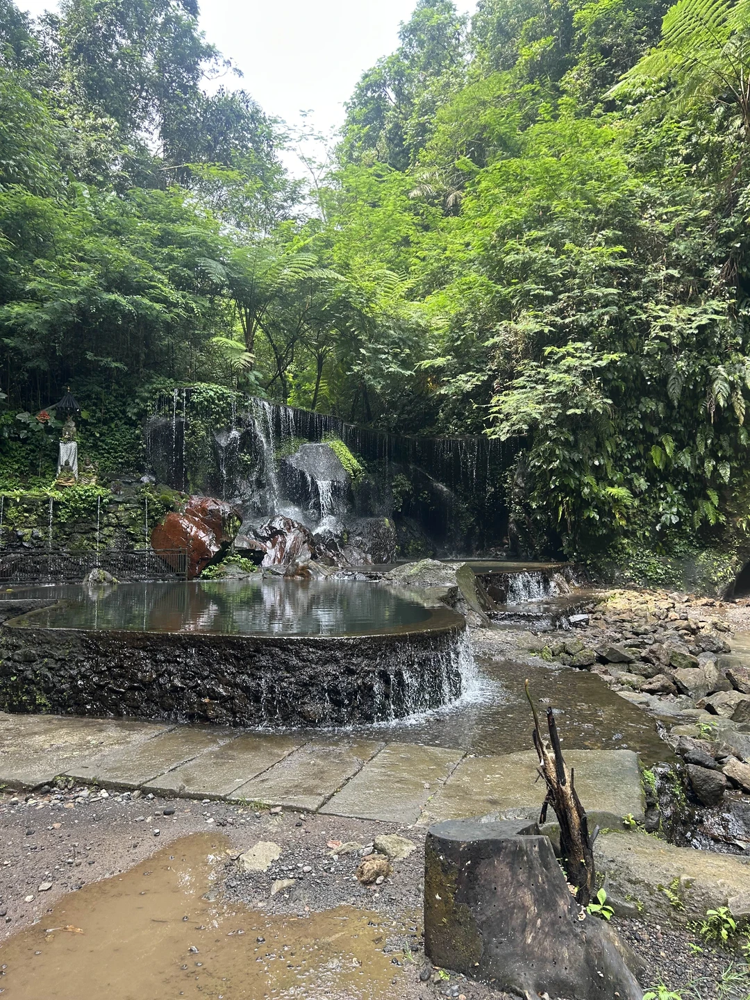 Экскурсия понравилась, отдельное спасибо гиду Ваяну. Везде сопровождал, всё рассказывал и показывал) Остались только положительные эмоции
