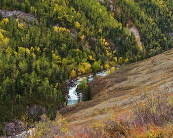 Ретранслятор, Гейзерное озеро и Мажойский каскад