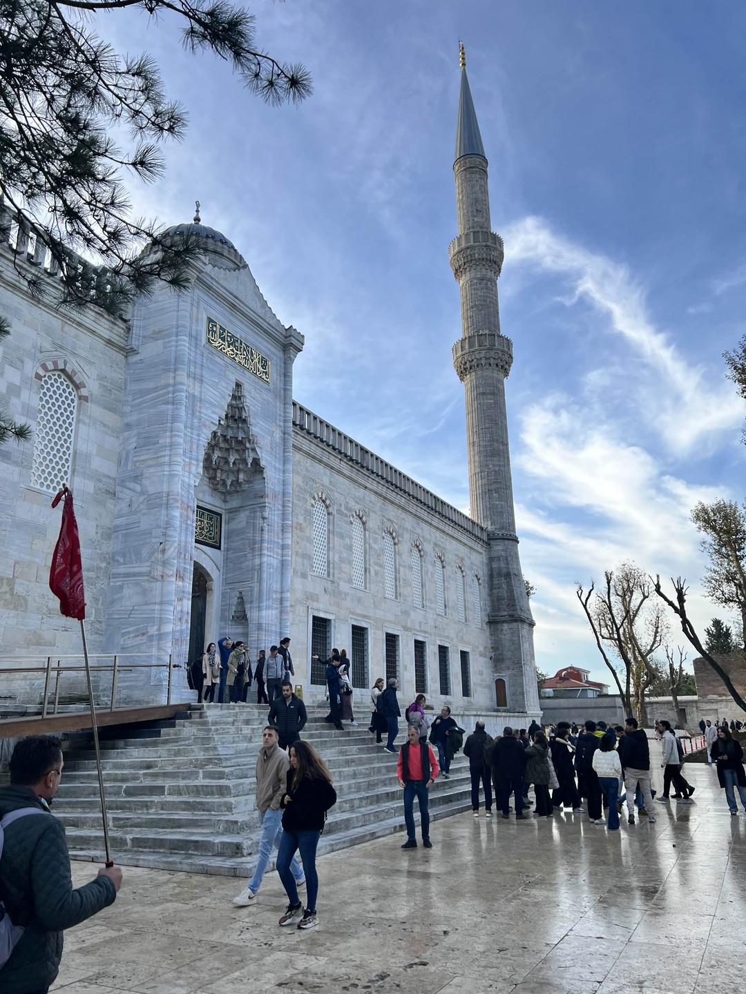 Это была потрясающая экскурсия! Мы провели весь день в невероятной компании в старом городе Стамбула. Было
