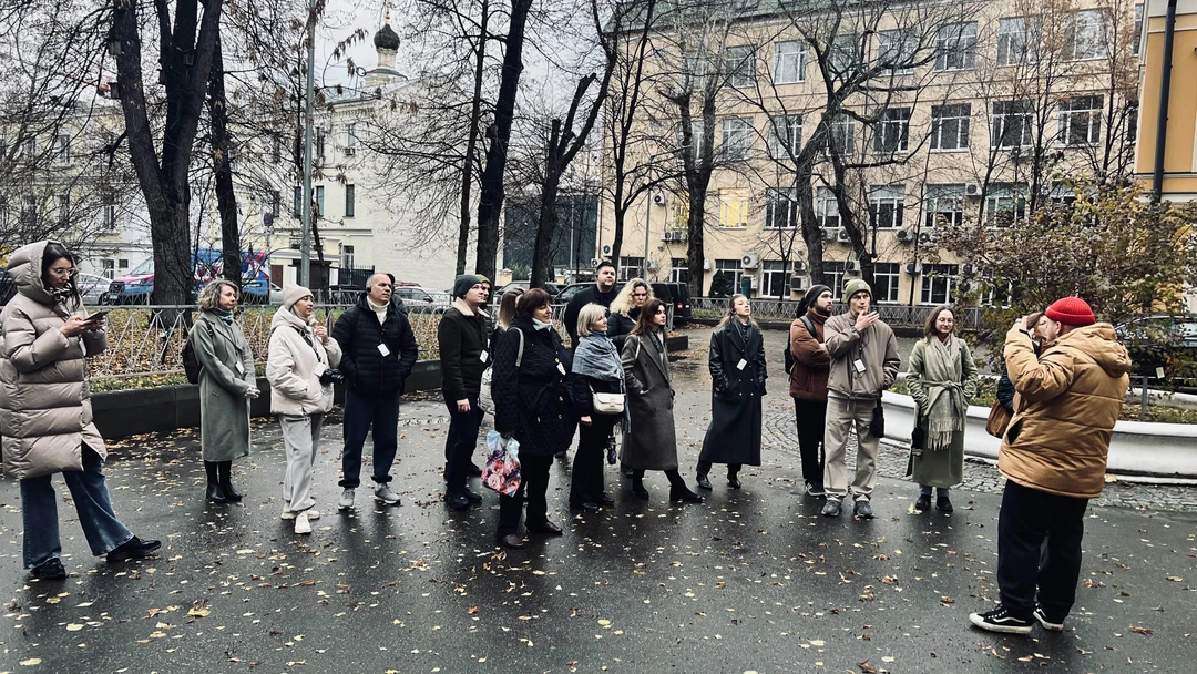 Весело и интересно погуляли и поиграли. Спасибо.