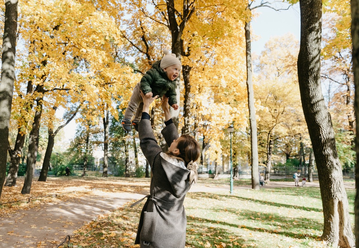 Тур для родителей и малышей в Пушкинские Горы с фотографом: Михайловское, Бугрово и мастер-класс