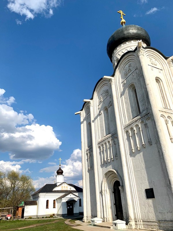 Боголюбово и церковь Покрова на Нерли