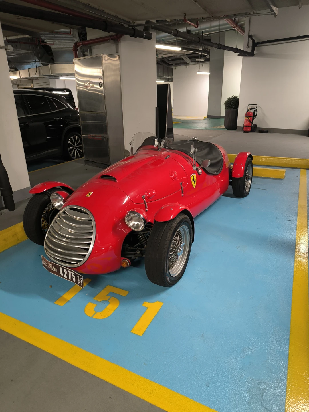 Отличная обзорная по Дубаю. Все топовые локации посмотрели. Можно подняться на любую смотровую, билеты также ребята