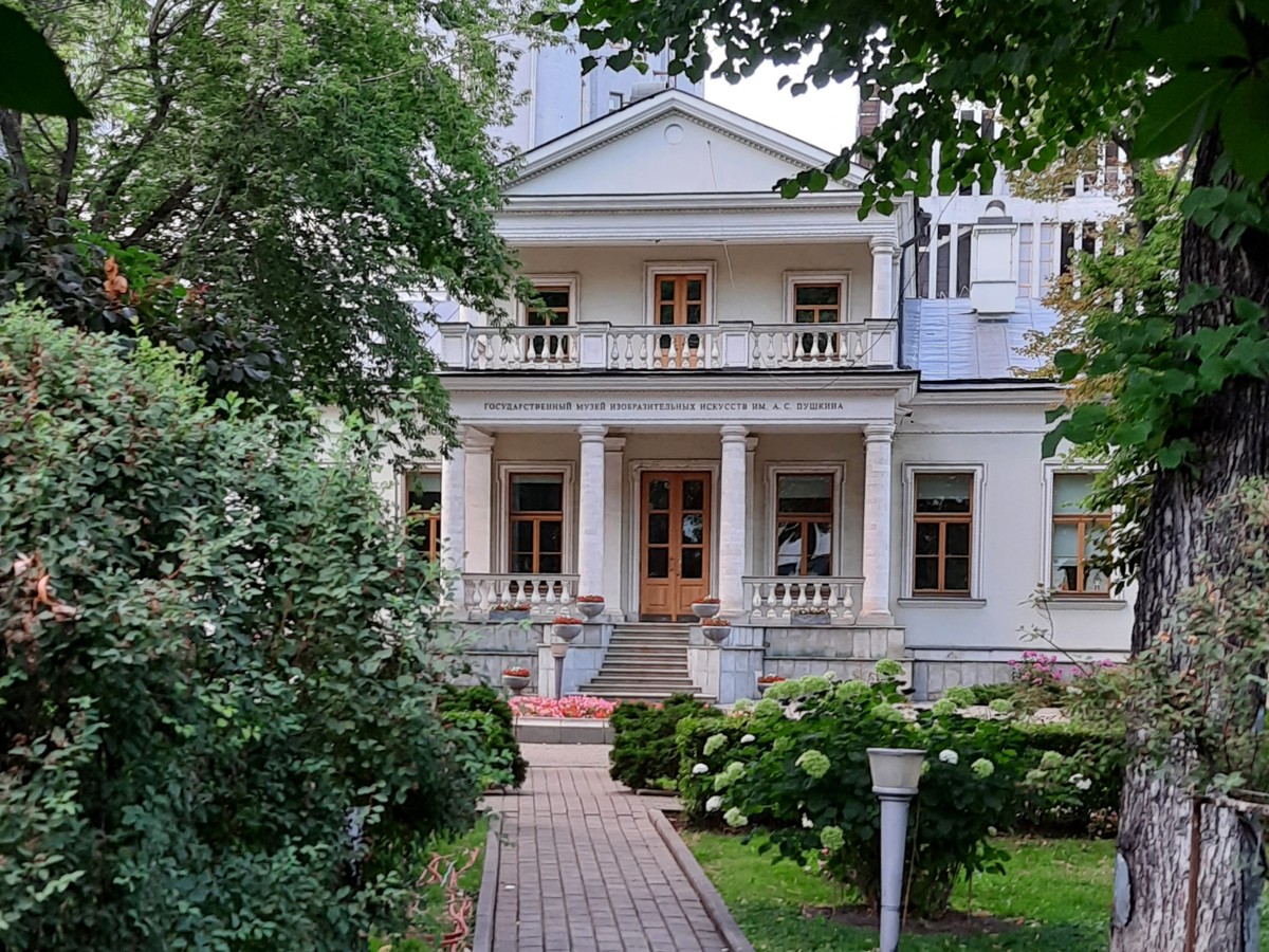 Приют муз на Волхонке: художники, коллекционеры, меценаты